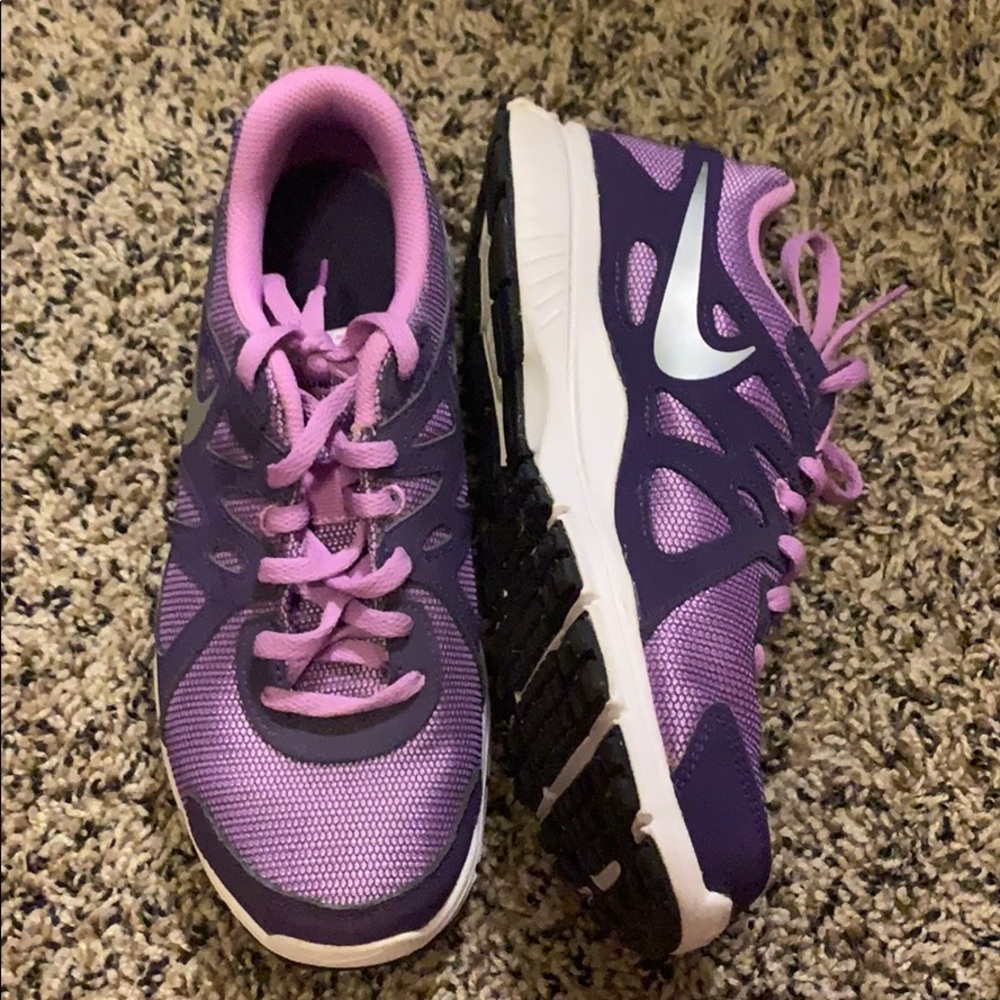 Nike shoes